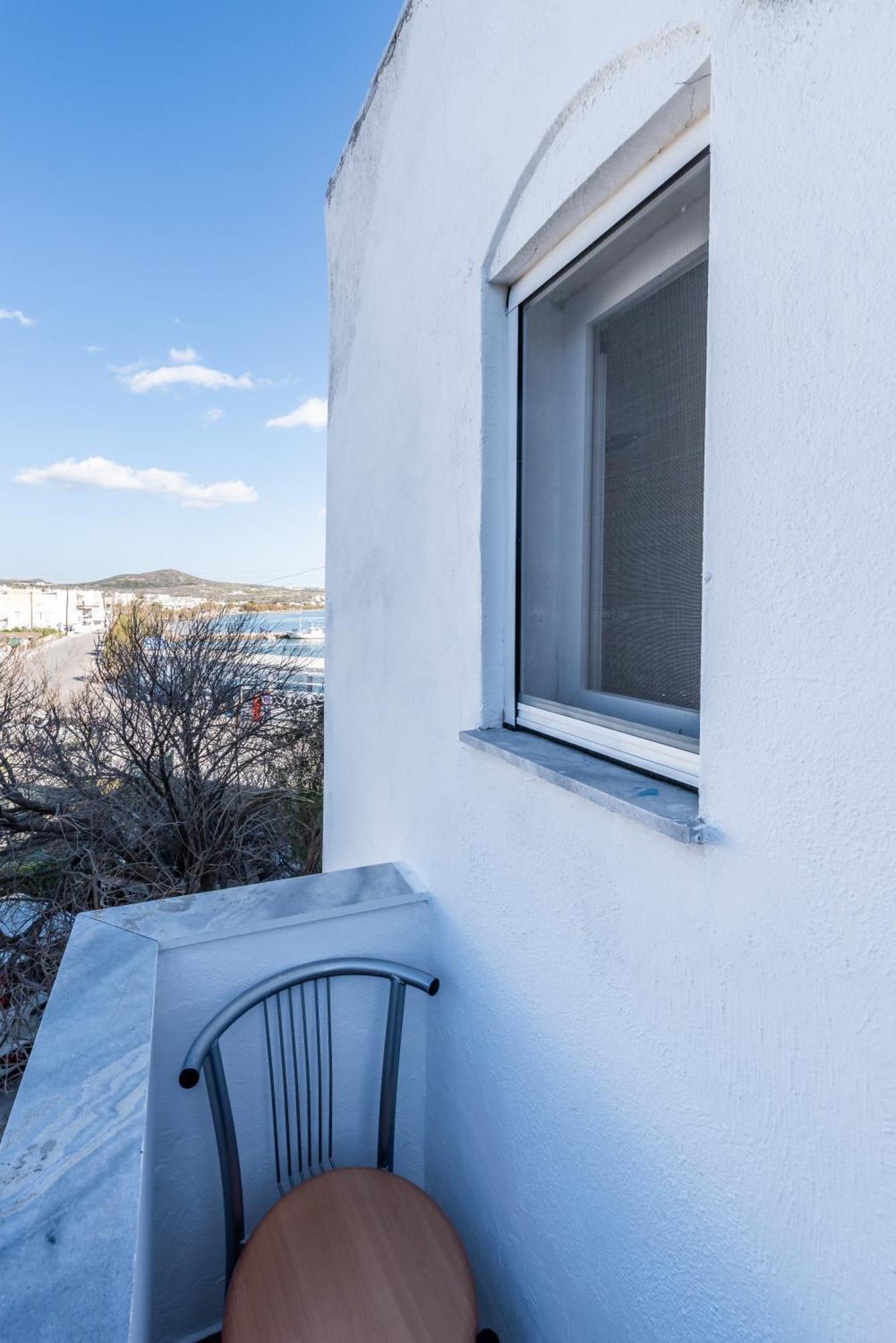 Milos Inn Adamantas  Exterior photo